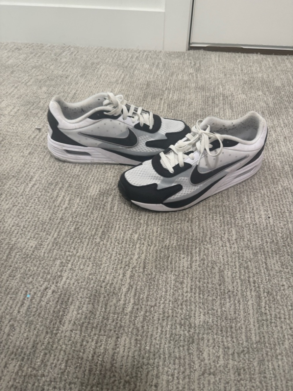 Nike Air Max Solo “Panda” White Black Men’s 12.5 DX3666-100